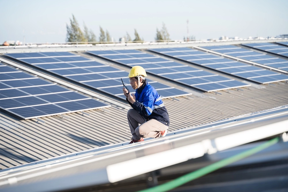 HORNET ÉNERGIES développe et réalise vos centrales photovoltaïques